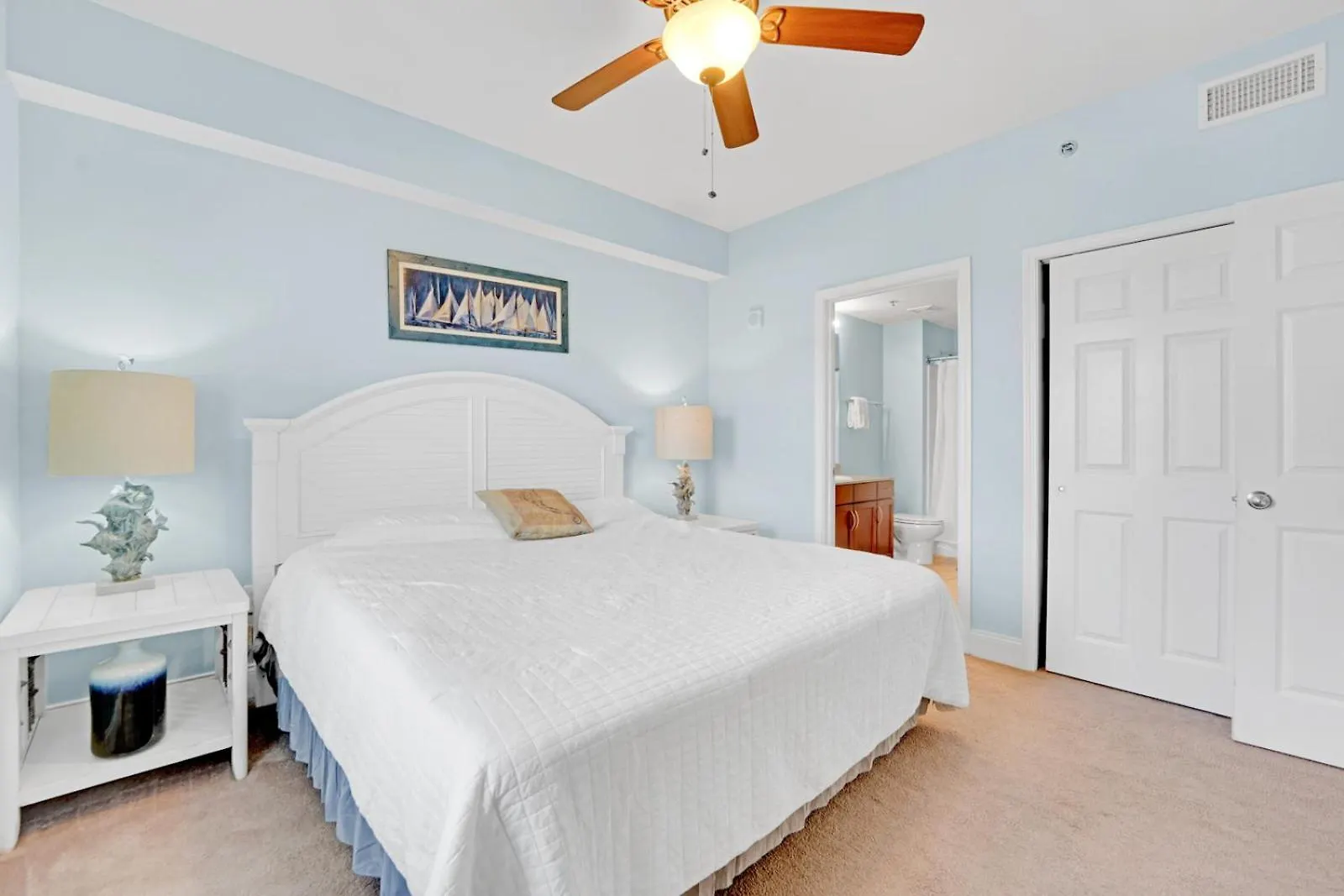 The Blue Turtle At Laketown Wharf Apartment Panama City Beach United States